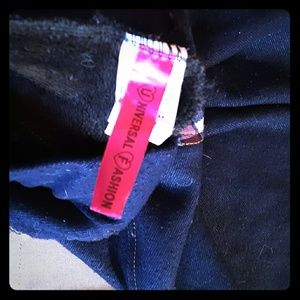L/XL Jean's by Universal Fashion